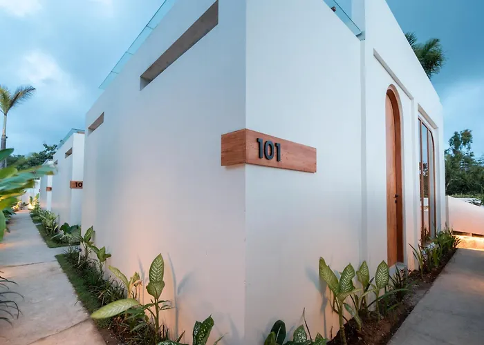 Hotel Asri Village Two Uluwatu